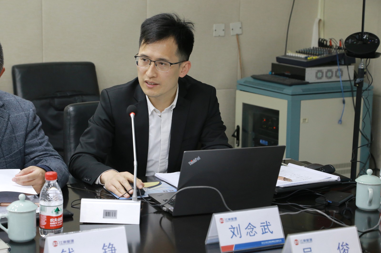 1646893567472654.jpg 1646893567472654.jpg