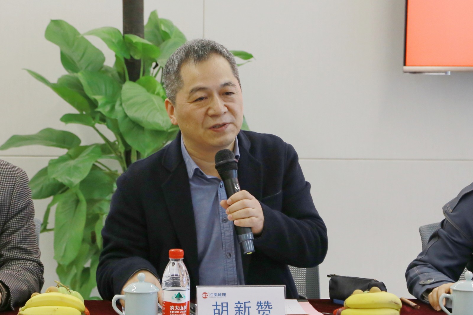 1649985062795073.jpg 1649985062795073.jpg