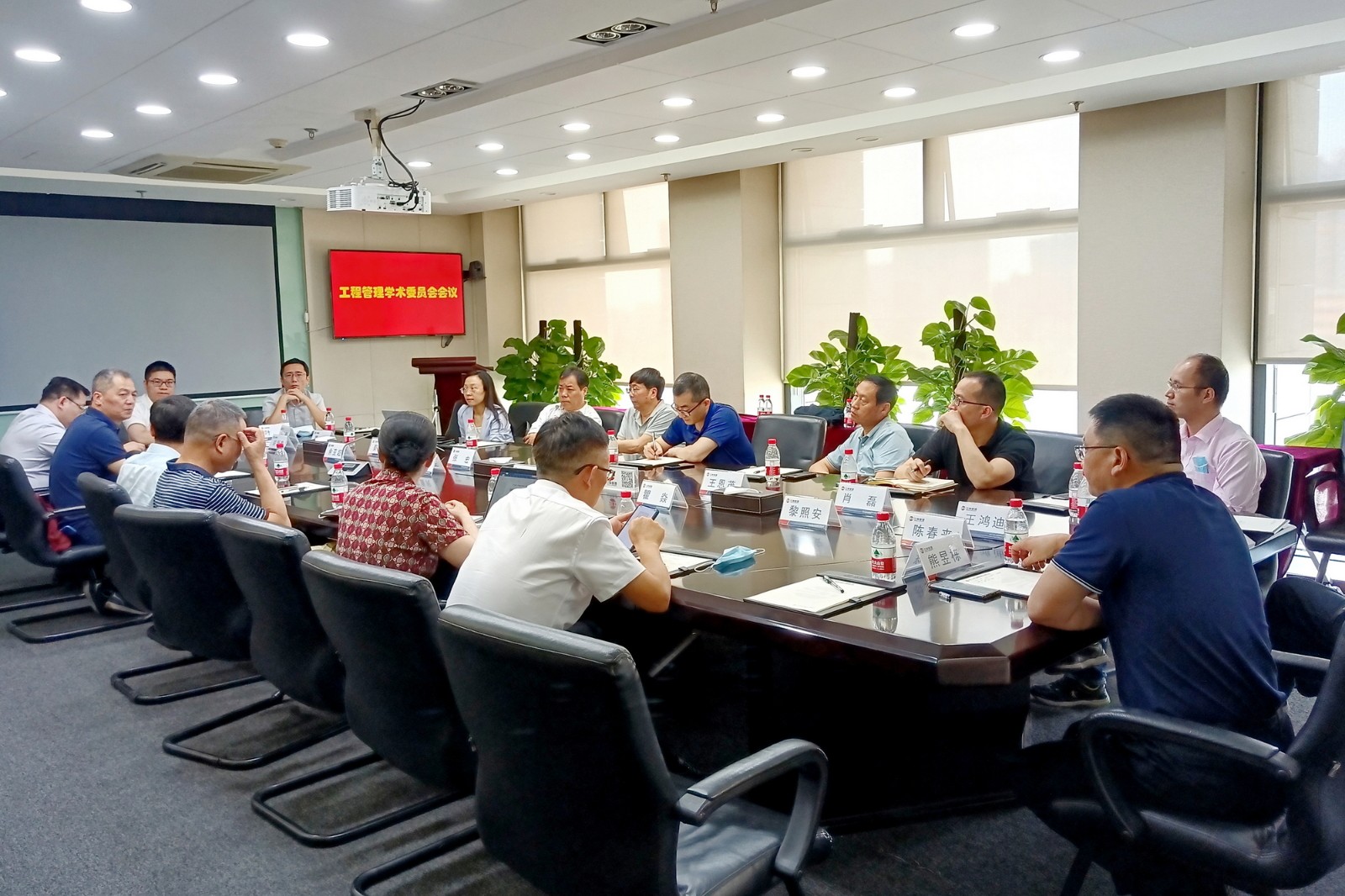 1656899504275672.jpg 1656899504275672.jpg