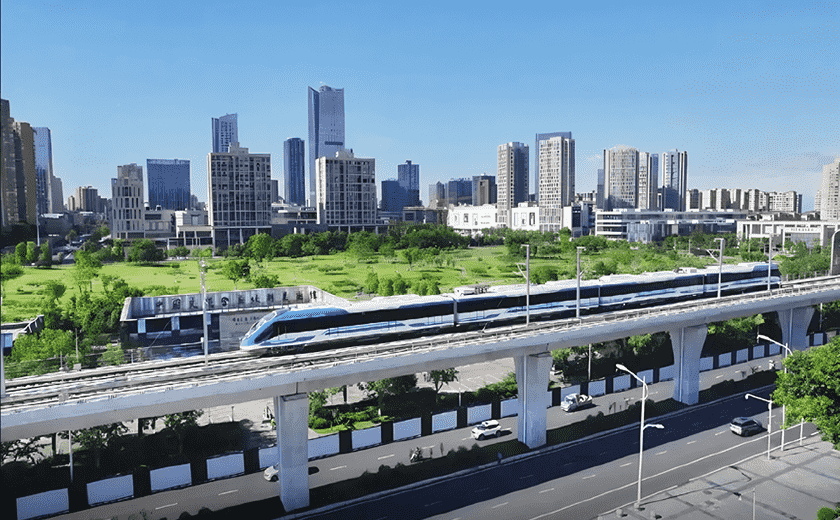 The initial operation of the Bi Tong Line of Chongqing Suburban Railway has been officially launched